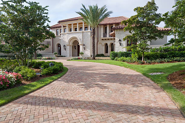 Best Driveway Paving Contractor  in Brecksville, OH